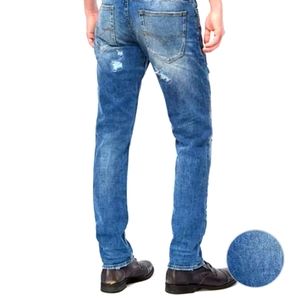 Guess Men's Slim Tapered Fit Stretch Jeans